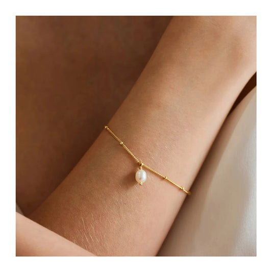 Single Pearl Bracelet