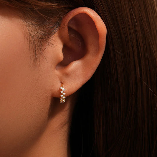 Round Diamond Huggie Hoop Earrings