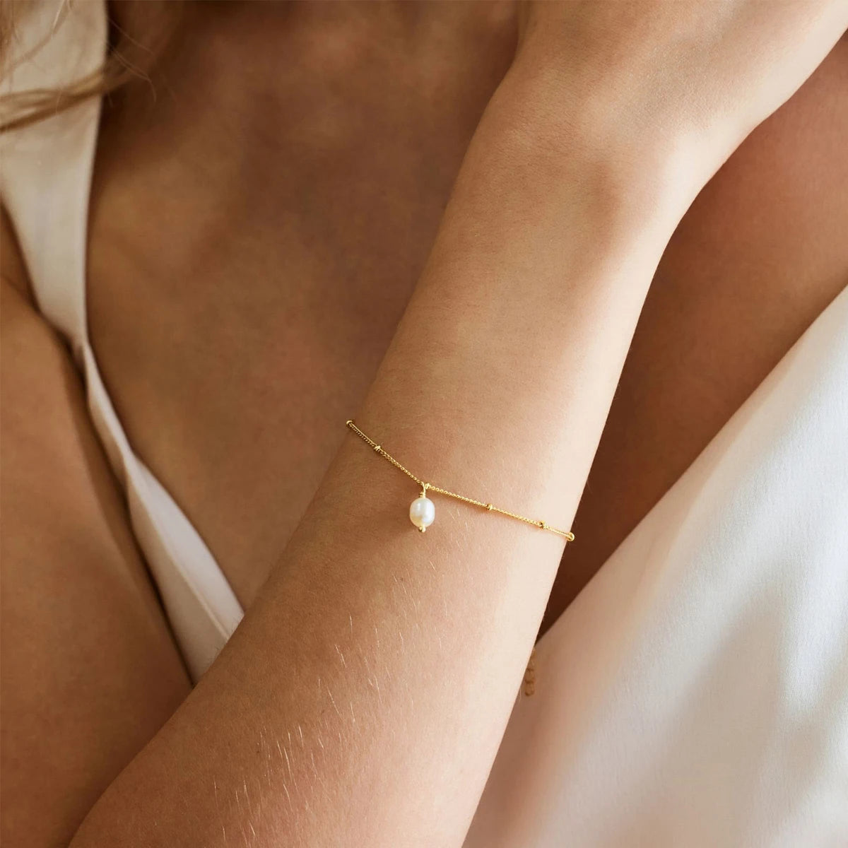 Single Pearl Bracelet